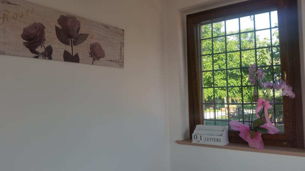 B&B Le Rose Spello Δωμάτιο φωτογραφία